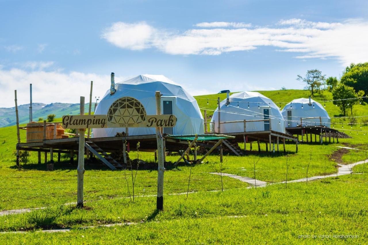 Glamping Park Hotel Shahumyan Buitenkant foto