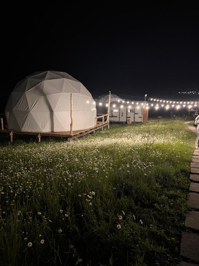 Glamping Park Hotel Shahumyan Buitenkant foto